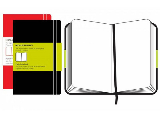 Блокнот Moleskine Classic Large A5+ 120 листов красный без линовки на сшивке (130x210 мм)