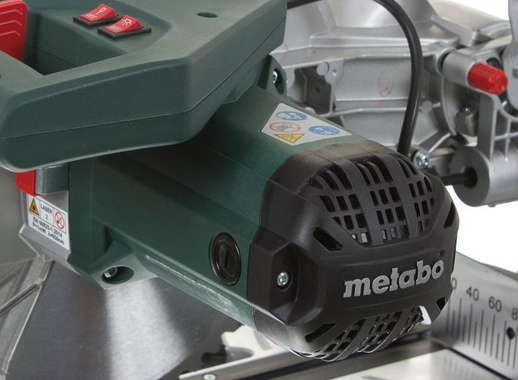 Пила торцовочная Metabo KGS305M 2000вт 305 мм