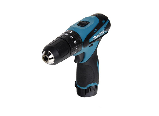 Аккумуляторная дрель-шуруповерт Makita DF330DWE 10.8 В Li-ion 10.8 В, 2x1.3 Ач