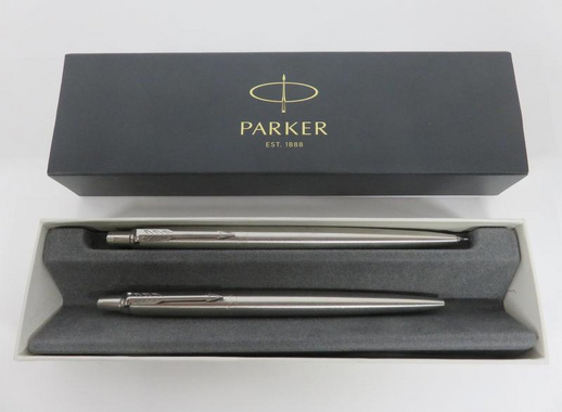 Набор письменных принадлежностей Parker Jotter Stainless Steel (шариковая ручка, карандаш)