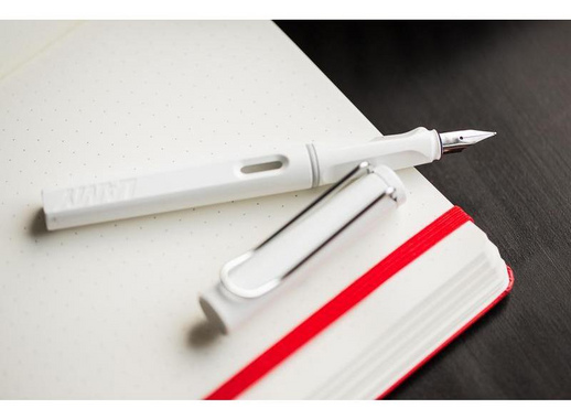 Ручка перьевая Lamy 019 Safari цвет чернил синий цвет корпуса белый (артикул производителя 4000226)