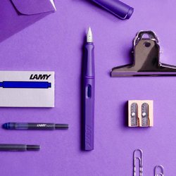 Ручка перьевая LAMY Safari цвет чернил синий цвет корпуса фиолетовый (артикул производителя 4034835)