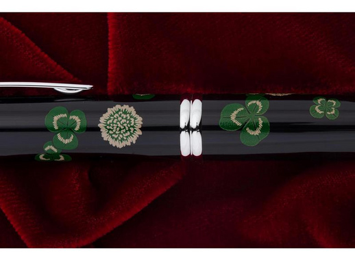 Ручка перьевая Namiki Capless White Clover цвет чернил черный цвет корпуса черный