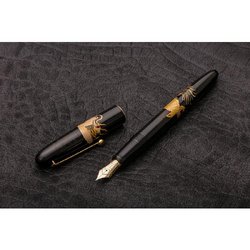 Ручка перьевая Namiki Tradition Crane and turtle цвет чернил черный цвет корпуса черный