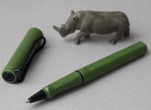 Роллер Lamy 341 safari цвет чернил черный цвет корпуса оливковый (артикул производителя M63Ч 4035675)