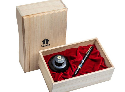 Ручка перьевая Namiki Tradition Mount Fuji and ship цвет чернил черный цвет корпуса черный