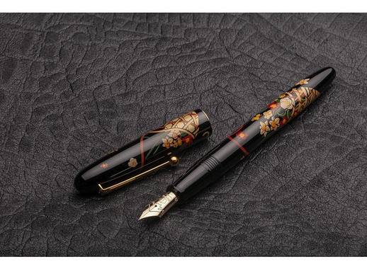 Ручка перьевая Namiki Tradition Flower basket цвет чернил черный цвет корпуса черный