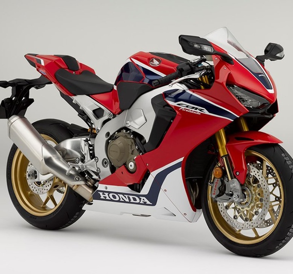 HONDA CBR1000SP1 FIREBLADE